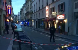 Atak nożownika w Paryżu. Nie żyją dwie osoby, w tym napastnik