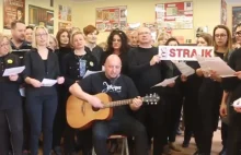 Toruńscy nauczyciele nagrali Protest Song! Jest z nimi znany muzyk [WIDEO