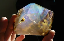 Niesamowity kamień szlachetny - opal