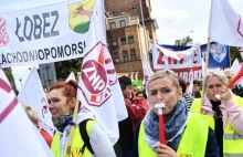 Manifestacja ZNP: „Dość złego ministra edukacji!”