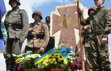 Ukraińcy uczcili pamięć SS Galizien: w mundurach Waffen-SS i pod flagami...