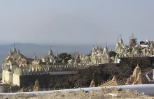 Palitana - miasto, w którym nie wolno jeść mięsa