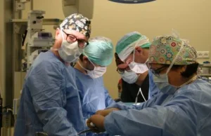 Lekarze z Białegostoku usunęli nowotwór 24-latce z rakiem szyjki macicy