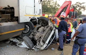 Strona ze zdjęciami z wypadków drogowych w RPA