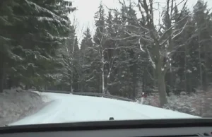 Nie odśnieżają drogi na Przełęczy Okraj.Wkrótce ferie. Jak dojadą turyści??