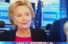 Kosmiczne oczy Hillary Clinton