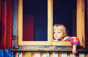 Czy porzucenie dziecka w oknie życia to przestępstwo?