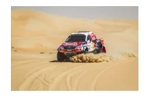 Abu Dhabi Desert Challenge Małysz w czołówce