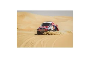 Abu Dhabi Desert Challenge Małysz w czołówce