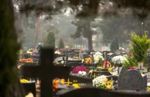 Pogrzeb ateistów w Polsce to nie lada problem. Księża nadal ich...