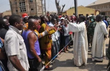 Nigeria: Zamachy na kościoły katolickie. Wiele ofiar