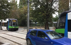 Czołowe spotkanie tramwajów. Jechały po jednym torze.