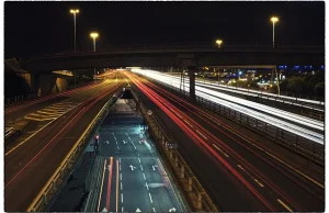 Obłuda Platformy. Wakacyjne otwarcie bramek autostrad nie rozwiąże problemu