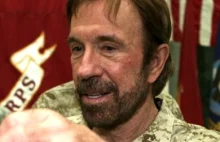 "Chuck Norris broniłby krzyża". Wpadka ludzi Palikota