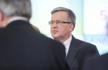 Komorowski boi się internetu!