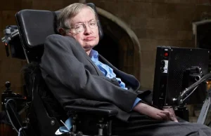 Physical Review udostępnia za darmo prace Hawkinga