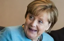 Media bezkrytycznie popierały Angelę Merkel ws. uchodźców.