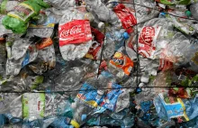 W Krakowskim urzędzie stanie pierwszy w kraju butelkomat do skupu plastiku.