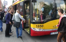 Kierowca MPK Łódź nie chciał wypuścić dziadka. 7-letnia wnuczka goniła autobus