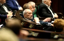 MON przyznaje: Macierewicz ujawnił wojskowe tajemnice