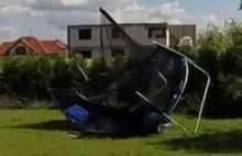 Uwaga na niszczycielskie trampoliny!