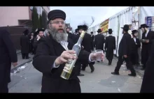 Alkohol, hulanka i ulice pełne śmieci. Tak się bawią żydzi w Leżajsku
