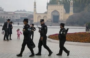 Chiny twierdzą, że aresztowali 13 000 "terrorystów" w Sinciangu