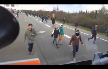 Rzeczywistość kierowcy w drodze na prom w Calais