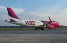 Alarm bombowy w samolocie lecącym do Warszawy! 173 pasażerów ewakuowanych