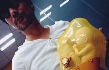 Hideo Kojima zatrzymany przez celników z powodu plastikowego płodu w pojemniku