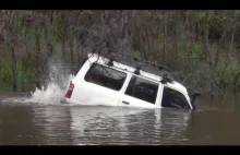Toyota Land Cruiser vs Rzeka