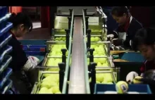 Produkcja piłki tenisowej w chińskiej fabryce