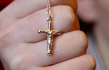 UK: Chrześcijanie nie mają prawa nosić symboli religijnych w pracy