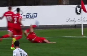 Piękny gol piłkarza Widzewa, a potem TA cieszynka: Dobrze, że żyje [WIDEO]