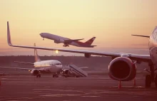 Francja chce opodatkowania lotów. Linie lotnicze mają ponosić koszty emisji