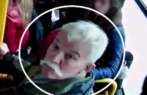 Zaatakował kobietę w autobusie. Poszukuje go policja | Warszawa W Pigułce