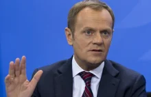 Donald Tusk obiecuje darmowe podręczniki. "Kalkulacje pokazały rzecz...