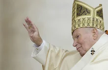 Joseph Ratzinger jednym gestem zrobił więcej dla Kościoła niż Karol Wojtyła