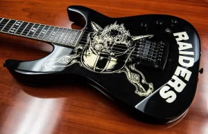 Gitary Jeffa Hannemana ze Slayera trafiły na aukcję