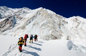 Droga umarłych, czyli mroczna strona Mount Everest
