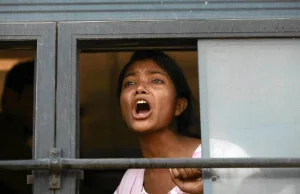 Indie: Gwałcicieli będzie czekać dożywocie lub kara śmierci.