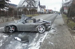 Porsche prowadził policjant. "Sweet focie" ze szpitala.