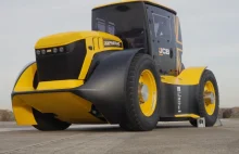 Oto najszybszy traktor świata.