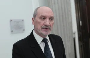 Macierewicz: Powstaną brygady Obrony Terytorialnej Kraju. Mamy już...