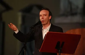 Roberto Benigni poszedł pod prąd i mówił w TV o Bogu...