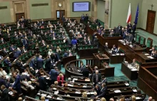 Sejm znowelizował budżet na 2015 r.