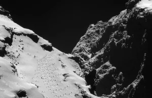 Dziwne ślady na powierzchni komety 67P/Czuriumow-Gierasimienko!!!!