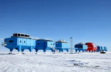 Dziwna stacja na Antarktydzie ucieka przed pękającym lodem
