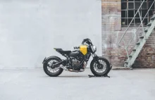 Yamaha XSR700 i części z drukarki 3D.