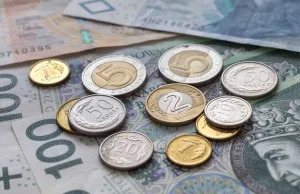 Polski złoty w najsłabszej kondycji od roku; ma coraz niższe notowania